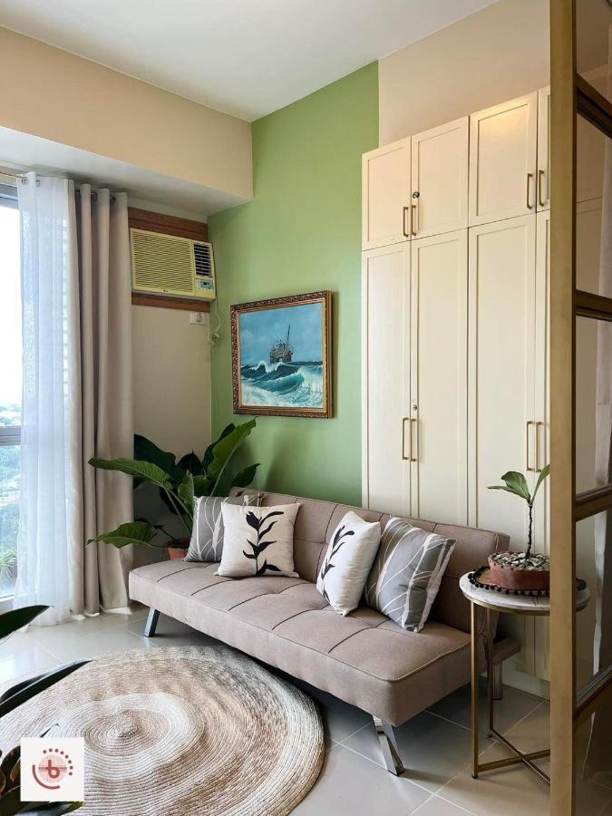 Jhezzstuffs Staycation Iloilo Zewnętrze zdjęcie