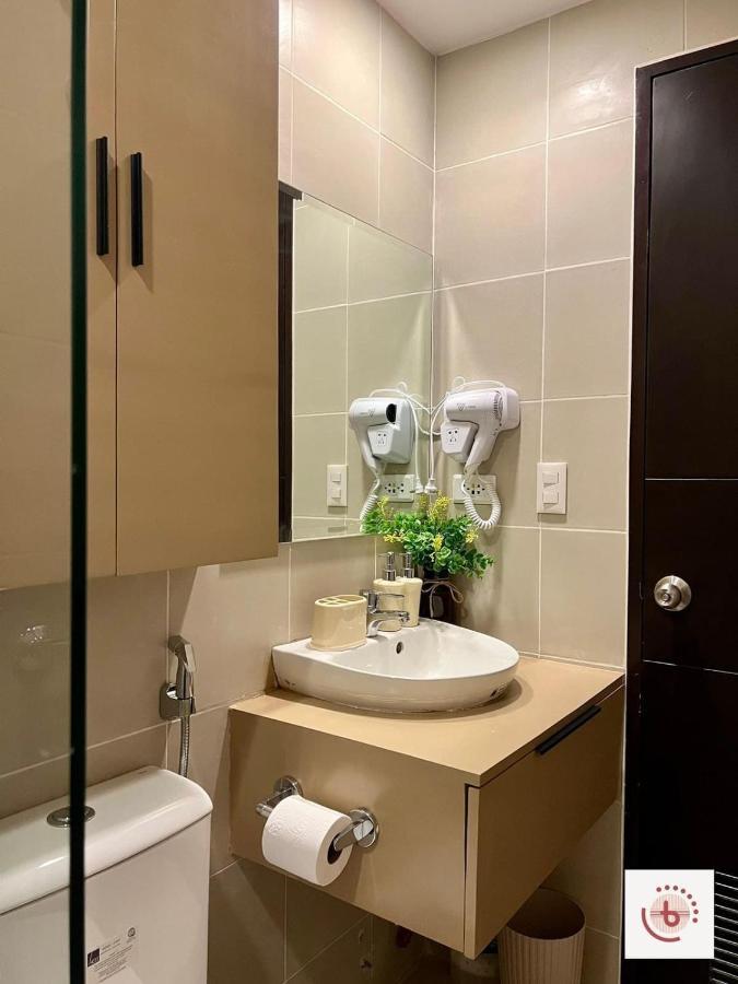 Jhezzstuffs Staycation Iloilo Zewnętrze zdjęcie