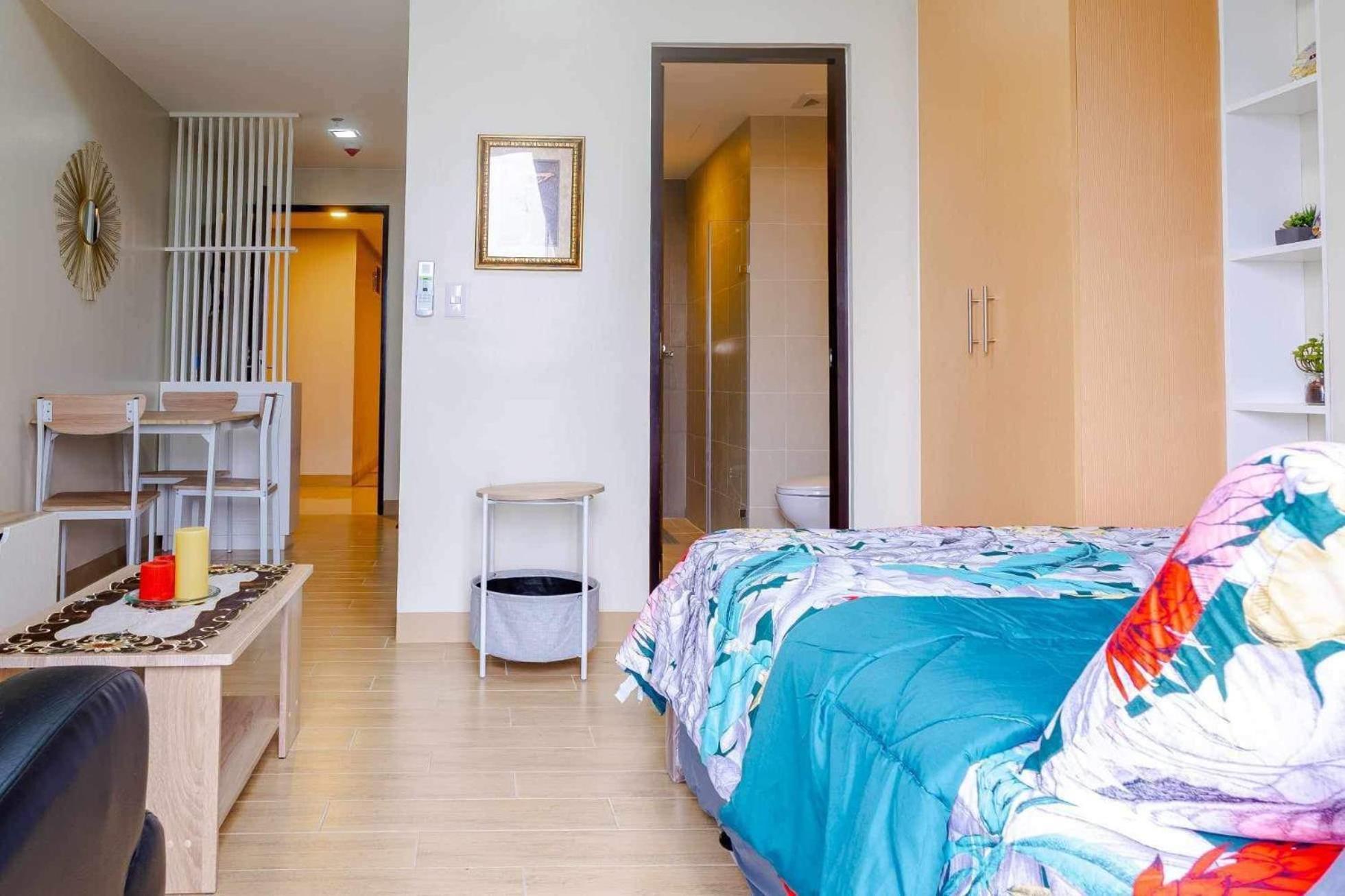 Jhezzstuffs Staycation Iloilo Zewnętrze zdjęcie